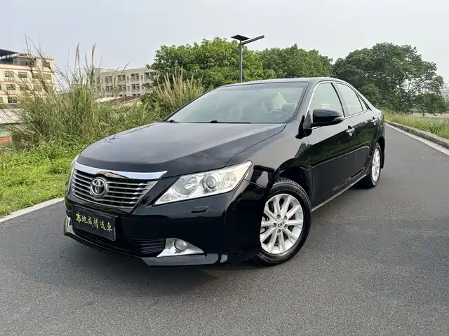 Toyota Camry Camry 2012 2.5g Deluxe Edition — фото