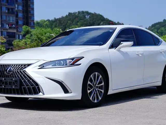 Lexus Lexus Es Lexus Es 2023 260 Excellence Edition — фото