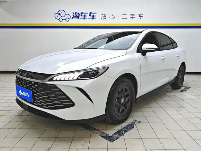 Byd Qin Plus Qin Plus 2025 Dm-I Smart Driving Version 55km Leading Model