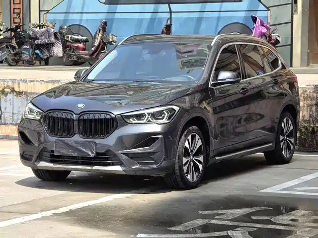 Bmw Bmw X1 Bmw X1 2021 Sdrive20li Fashion Model