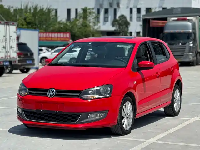 Volkswagen Polo Polo 2013 1.6l Automatic Luxury Version