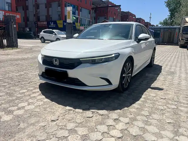 Honda Style Stylish 2023 240turbo Cvt Deluxe Edition — фото