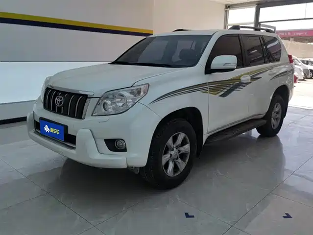 Toyota Prado (Imported) Prado Imported 2010 2.7l Automatic Luxury Version — фото