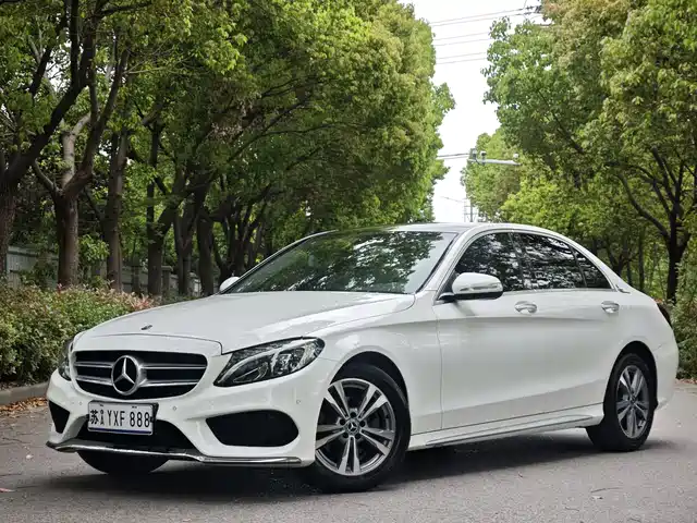 Mercedes-Benz Mercedes Benz C Class Mercedes-Benz C-Class 2017 Facelift C 200 L Sports Version — фото