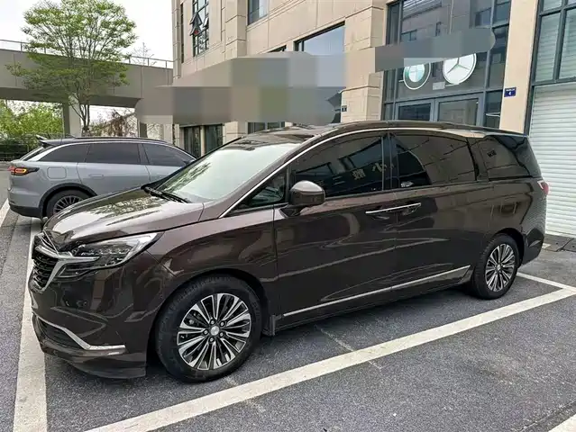 Buick Buick Gl8 Buick Gl8 2021 Es Lu Zun 653t Flagship Model — фото