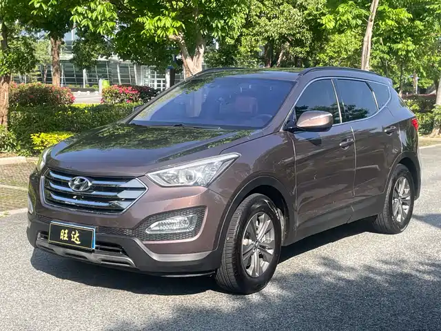 Hyundai Shengda Santa Fe 2013 2.4l Automatic Two-Wheel Drive Comfort Model — фото