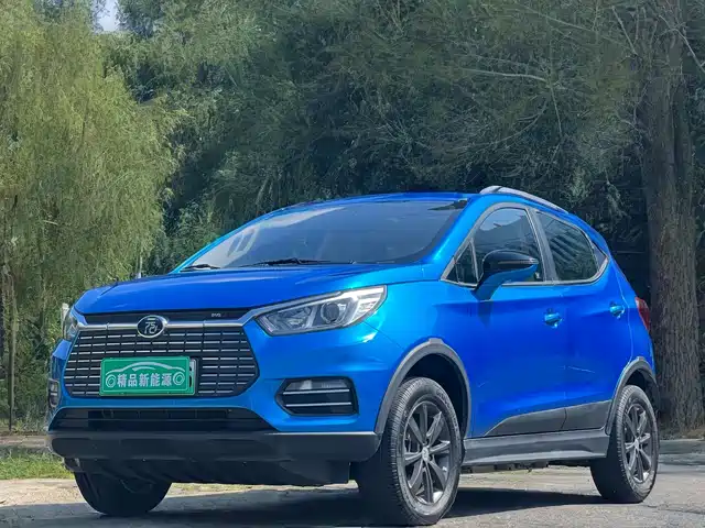 Byd Yuan New Energy Yuan New Energy 2018 Ev360 Smart Connected Cool Model — фото