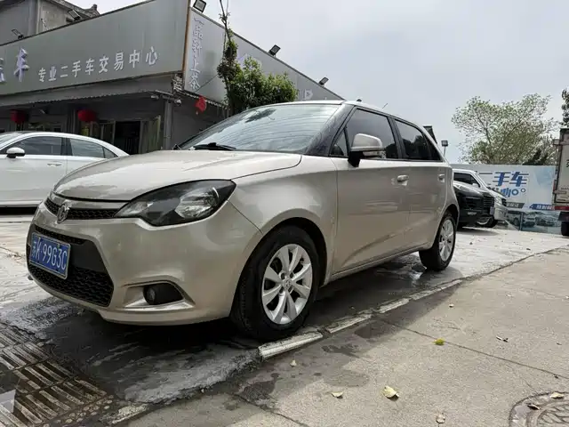 Mg Mg3 Mg 3 2013 1.5l Amt Deluxe Edition — фото