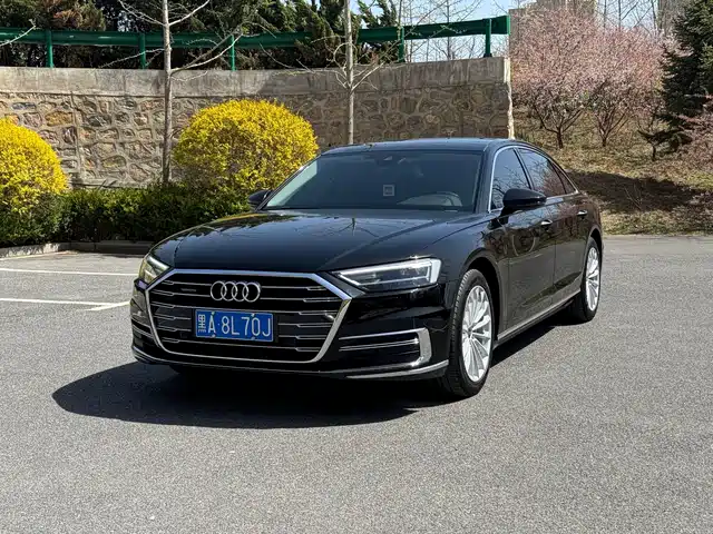 Audi Audi A8 Audi A8 2022 A8l 50 Tfsi Quattro Comfort Collection Edition — фото