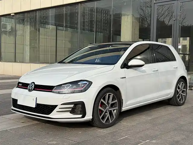 Volkswagen Golf Golf 2019 280tsi Dsg Luxury Model National V