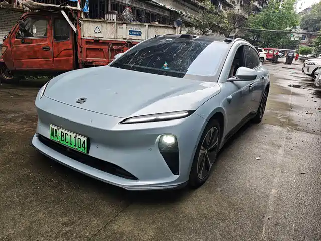 Nio Nio Et5t Nio Et5t 2023 75kwh Touring — фото