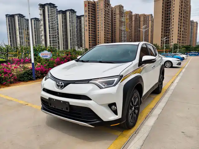 Toyota Rav4 Rongfang Rav4 Rongfang 2019 2.0l Cvt 2wd Fashion X Limited Edition National Vi — фото