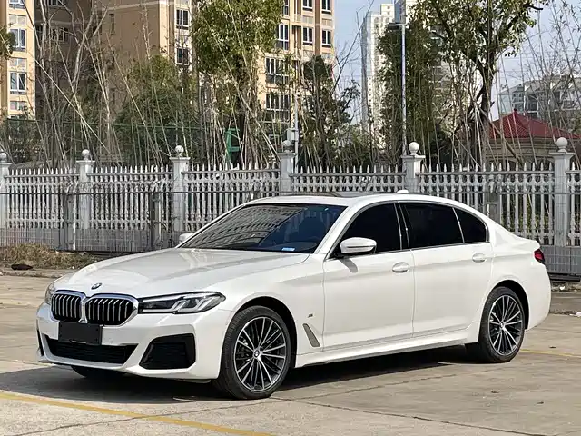 Bmw Bmw 5 Series Bmw 5 Series 2023 530li Leading M Sports Package — фото