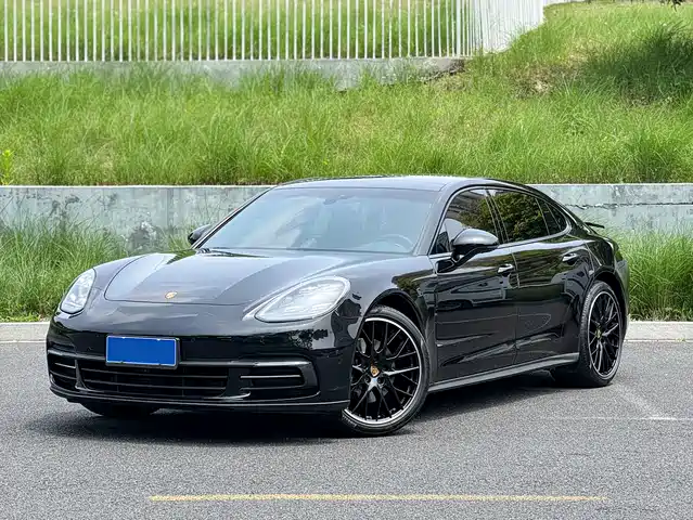 Porsche Panamera Panamera 2017 Panamera 4 Executive Extended Edition 3.0t