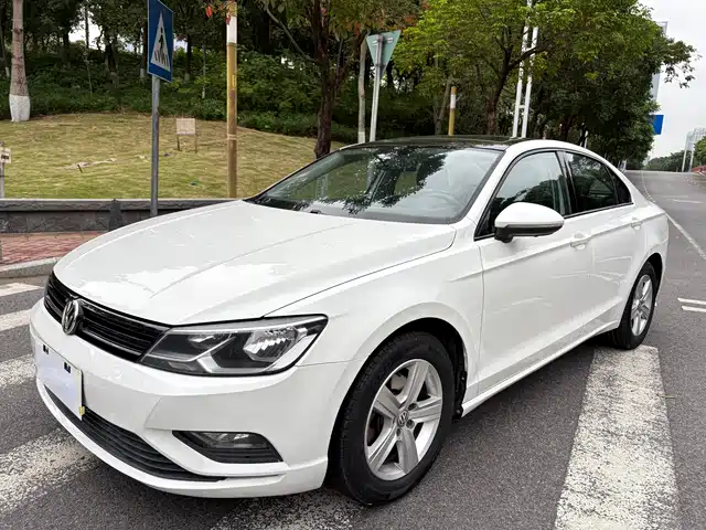Volkswagen Lingdu Lingdu 2017 230tsi Dsg Fashion Edition — фото