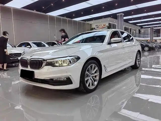 Bmw Bmw 5 Series Bmw 5 Series 2018 528li Special Edition Launched — фото