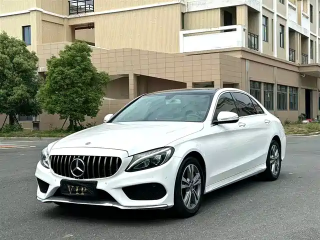 Mercedes-Benz Mercedes Benz C Class Mercedes-Benz C-Class 2018 C 200 L Sports Edition — фото