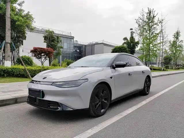 Leap Car Zero Running C01 Leapmoon C01 2022 Rear-Wheel Drive Ultra-Long Range Version — фото