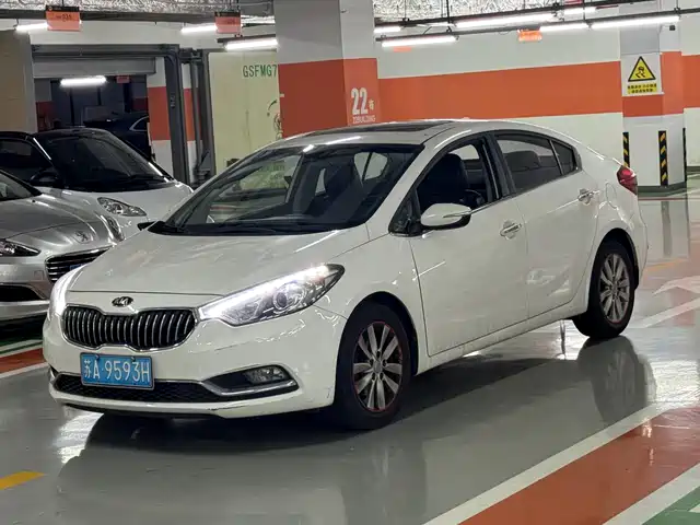 Kia Kia K3 Kia K3 2013 1.6l Automatic Dlx — фото