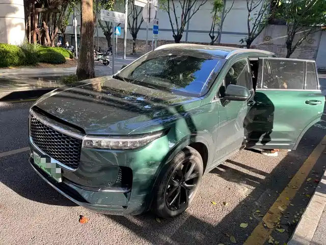 Ideal Car Ideal One Ideal One 2021 Extended Range 6-Seater Version — фото