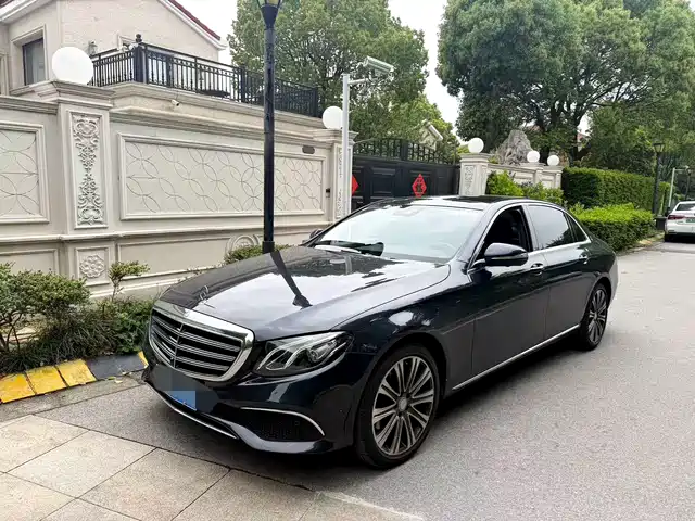 Mercedes-Benz Mercedes-Benz E-Class Mercedes-Benz E-Class 2016 E 300 L Luxury Model