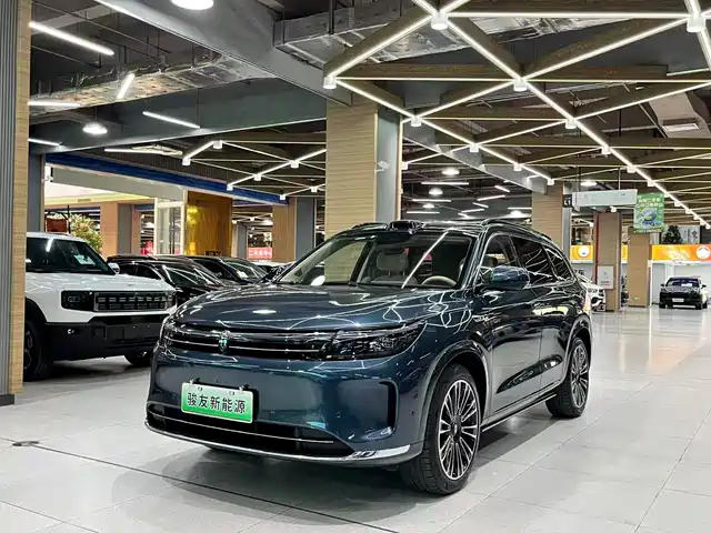 Aito Asks The World Wenjie M7 Wenjie M7 2024 1.5t Intelligent Driving Four-Wheel Drive Ultra Version 5 Seats