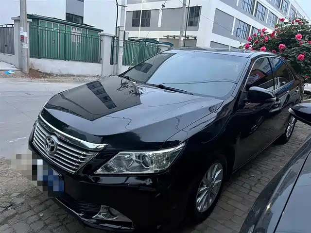 Toyota Camry Camry 2012 2.5g Deluxe Navigation Edition — фото
