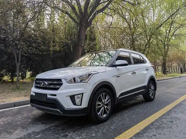 Hyundai Beijing Hyundai Ix25 Beijing Hyundai Ix25 2016 1.6t Dual-Clutch Two-Wheel Drive Intelligent Gls — фото