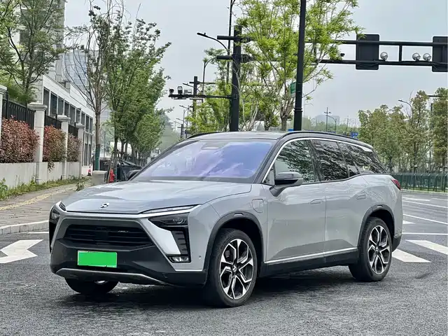 Nio Nio Es8 Nio Es8 2020 415km Signature Edition Seven-Seater Edition — фото