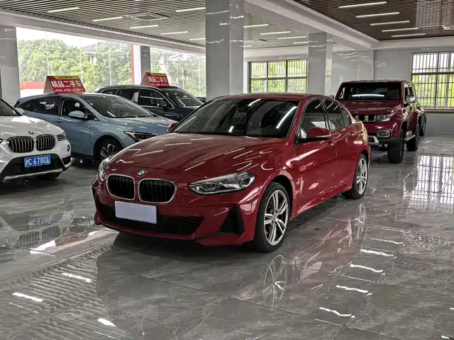 Bmw Bmw 1 Series Bmw 1 Series 2020 125i Leading M Sports Package — фото