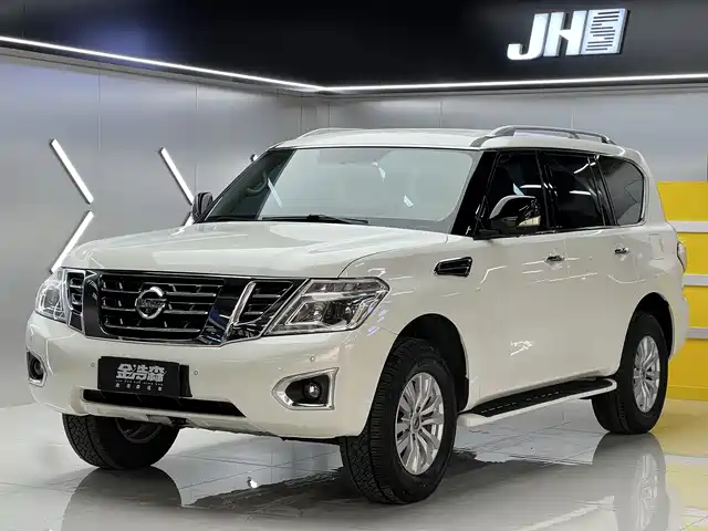 Nissan Patrol Patrol 2018 4.0l Linkedin Model — фото