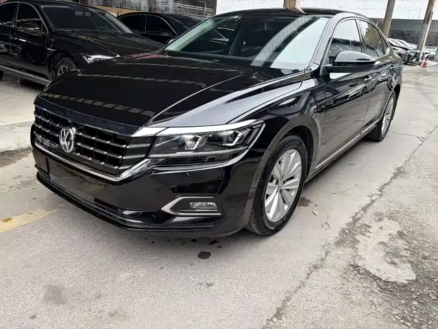 Volkswagen Passat Passat 2019 330tsi Elite Edition National Vi