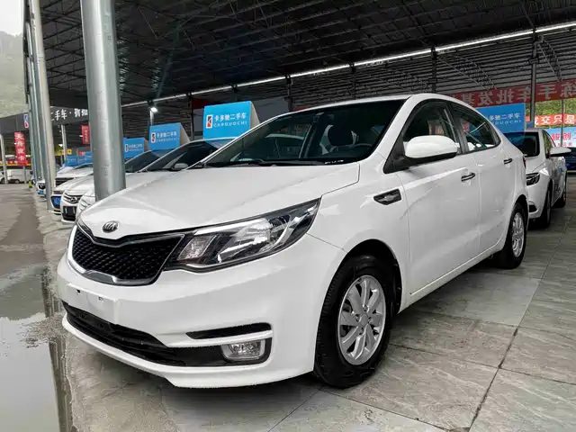 Kia Kia K2 Kia K2 2012 Sedan 1.4l Mt Gls Commemorative Edition