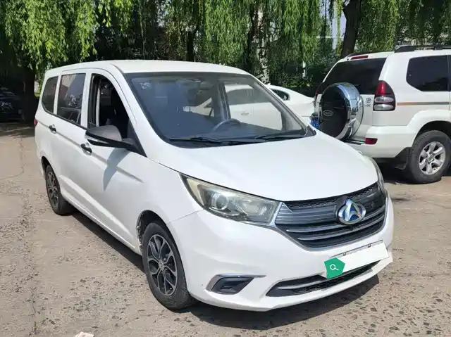 Changan Kaicheng Changan Auchan A600ev Changan Auchan A600ev 2019 Facelift 6 Seats