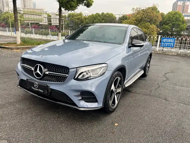 Mercedes-Benz Mercedes-Benz Glc Coupe Mercedes-Benz Glc Coupe 2017 Glc 200 4matic Coupe Suv
