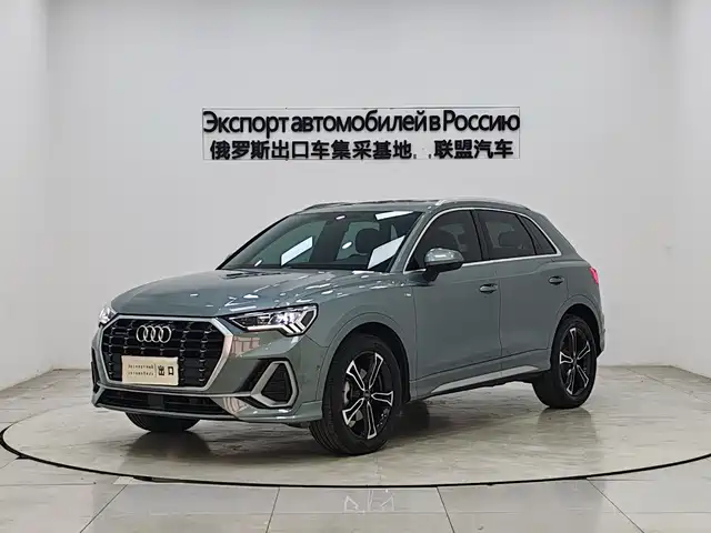 Audi Audi Q3 Audi Q3 2022 45 Tfsi Quattro Fashionable And Dynamic — фото