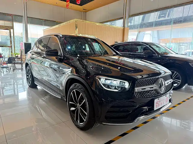 Mercedes-Benz Mercedes-Benz Glc Mercedes-Benz Glc 2021 Glc 260 L 4matic Luxury Model