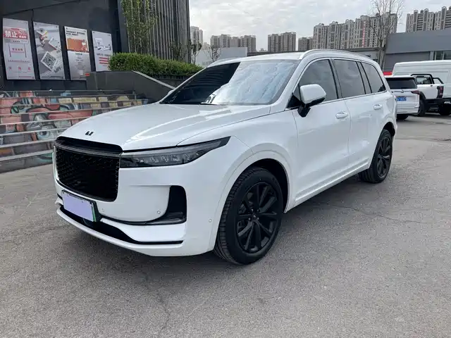 Ideal Car Ideal One Ideal One 2021 Extended Range 6-Seater Version — фото