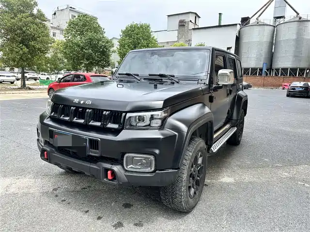 Beijing Cross Country Beijing Off-Road Bj40 Beijing Bj40 2023 2.0d Automatic Four-Wheel Drive Blade Hero Edition Knight Type