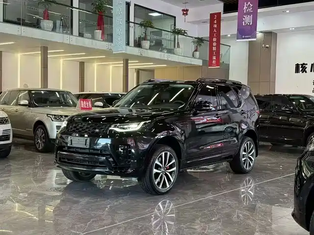 Land Rover Discover Discover The 2023 360ps R-Dynamic Se — фото