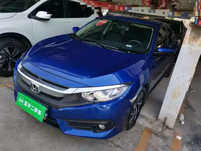 Honda Civic Civic 2016 220turbo Cvt Deluxe Edition — фото