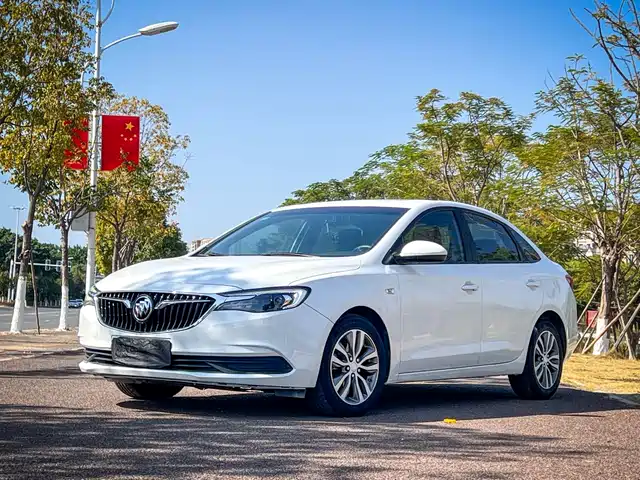 Buick Yinglang Yinglang 2019 18t Automatic Interconnection Elite Model National Vi — фото