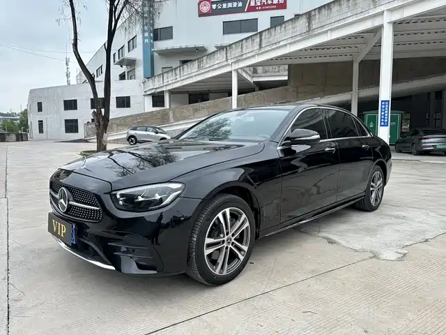 Mercedes-Benz Mercedes-Benz E-Class Mercedes-Benz E-Class 2021 Facelift E 260 L Sports 4matic — фото
