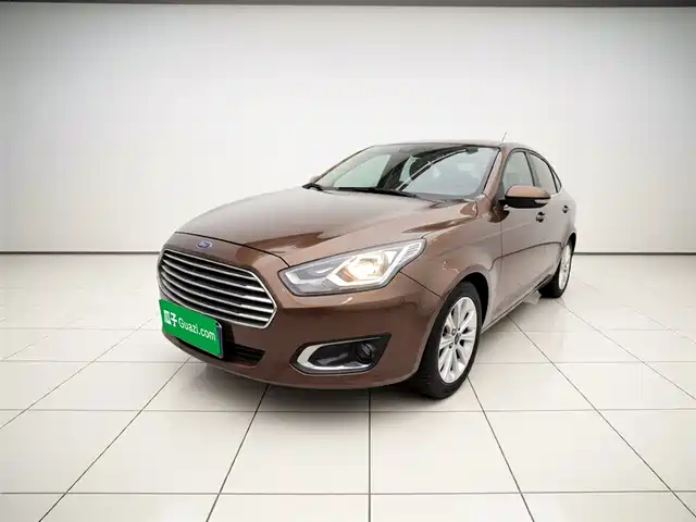 Ford Forrest Forex 2015 1.5l Automatic Fashion Model