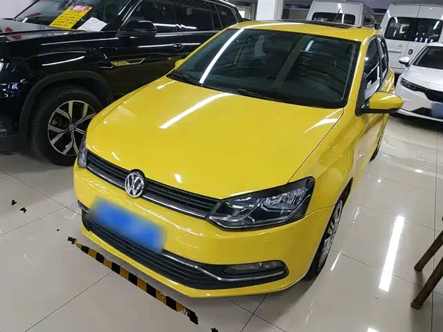 Volkswagen Polo Polo 2018 1.5l Automatic Safety Model — фото