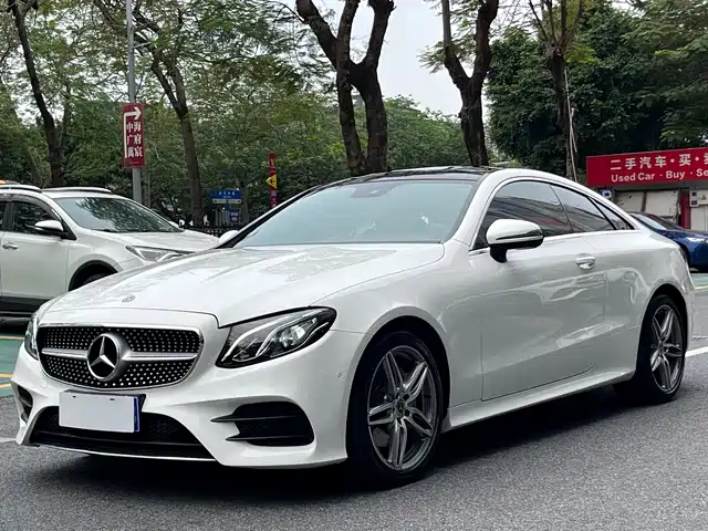 Mercedes-Benz Mercedes-Benz E-Class (Imported) Mercedes-Benz E-Class (Imported) 2017 E 200 4matic Coupe — фото
