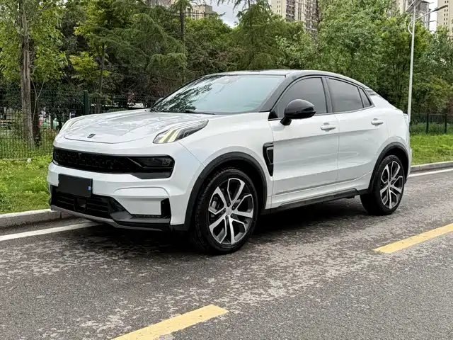 Lynk & Co Lynk & Co 05 Lynk & Co 05 2020 2.0td Four-Wheel Drive Halo — фото