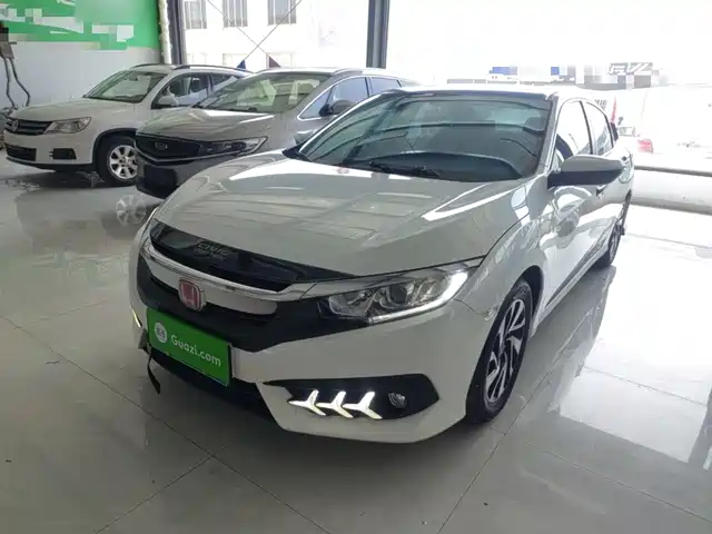 Honda Civic Civic 2016 220turbo Cvt Deluxe Edition — фото