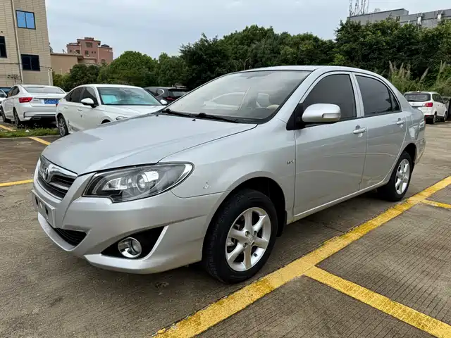Toyota Corolla Corolla 2013 1.6l Automatic Luxury Version — фото