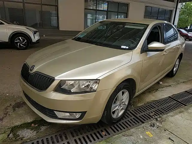 Skoda Octavia Octavia 2015 1.4tsi Dsg Yizhi Edition — фото